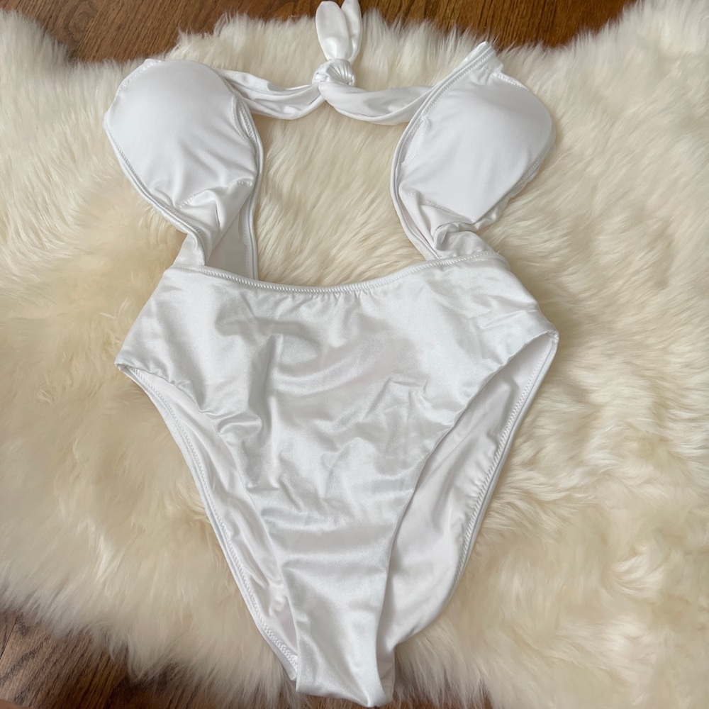 Victoria secret one piece swimwear white size xs
